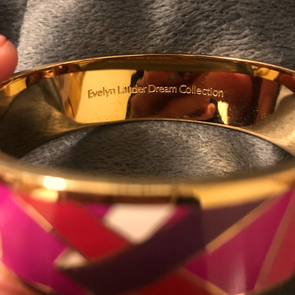 Estée Lauder Evelyn Collection bracelet